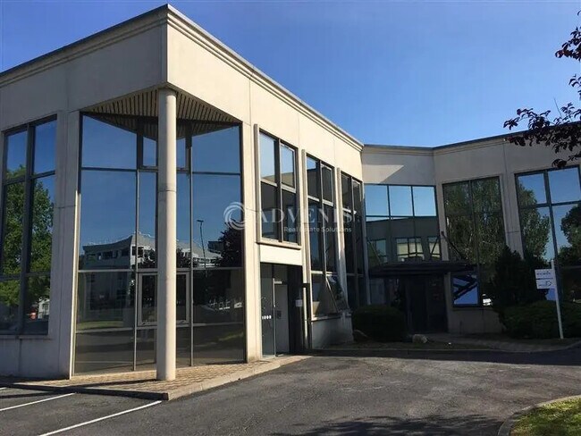 Plus de détails pour Bureau à louer