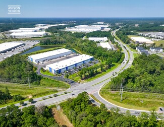 Plus de détails pour 8351 Palmetto Commerce Pky, Ladson, SC - Industriel/Logistique à louer