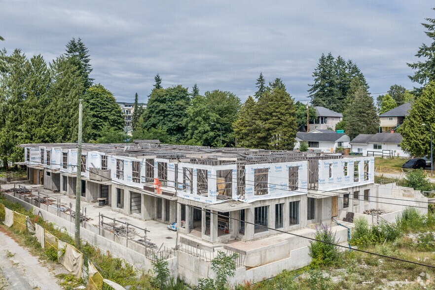 10595-10661 137a St, Surrey, BC à vendre - Photo principale – Image 1 sur 5