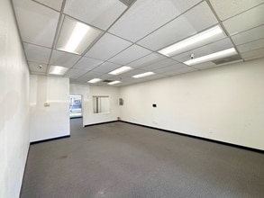 1250 Harbor Blvd, West Sacramento, CA à louer Photo intérieure– Image 2 sur 9