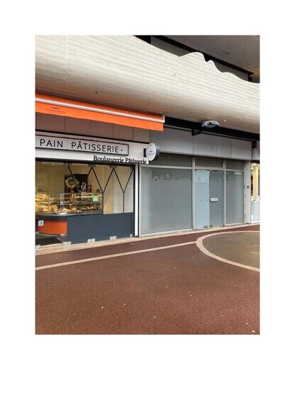 Local commercial dans Élancourt à louer - Photo de l’immeuble – Image 1 sur 8