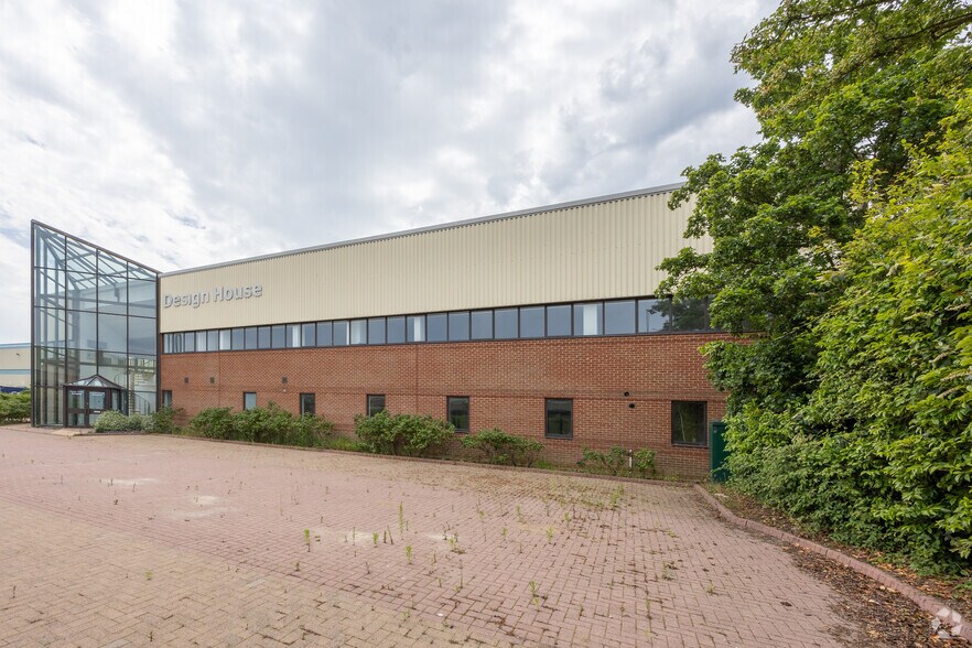 Caswell Rd, Northampton à louer - Photo de l’immeuble – Image 3 sur 3