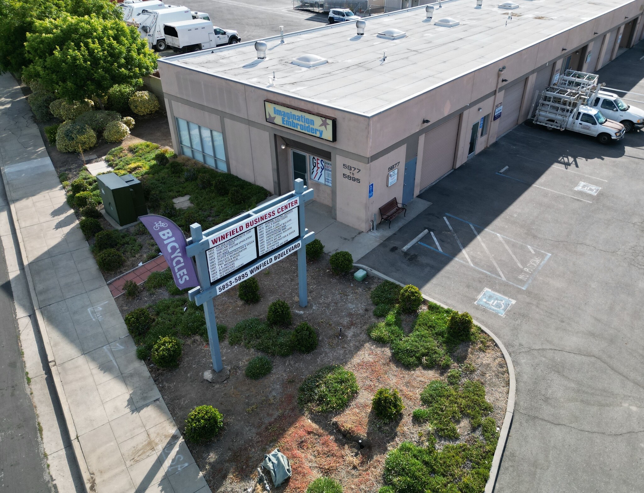 5853-5895 Winfield Blvd, San Jose, CA à louer Photo intérieure– Image 1 sur 12