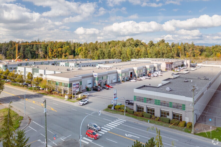 30755 Simpson Rd, Abbotsford, BC à vendre - Photo de l’immeuble – Image 2 sur 4