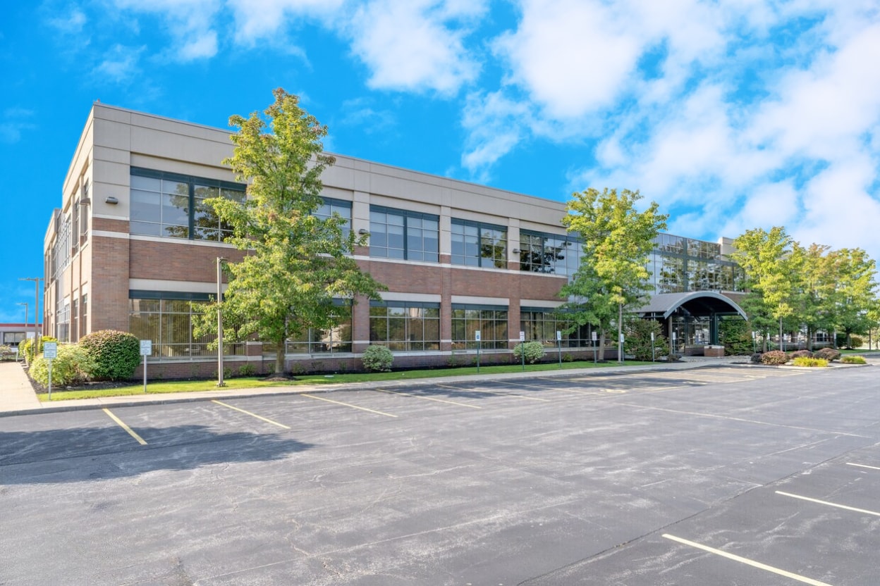 600 Airborne Pky, Cheektowaga, NY à louer Photo intérieure– Image 1 sur 22