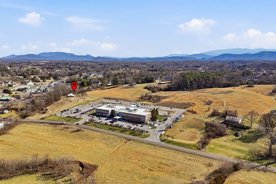 0000 Middle Creek Rd, Sevierville, TN à vendre - Aérien – Image 2 sur 14