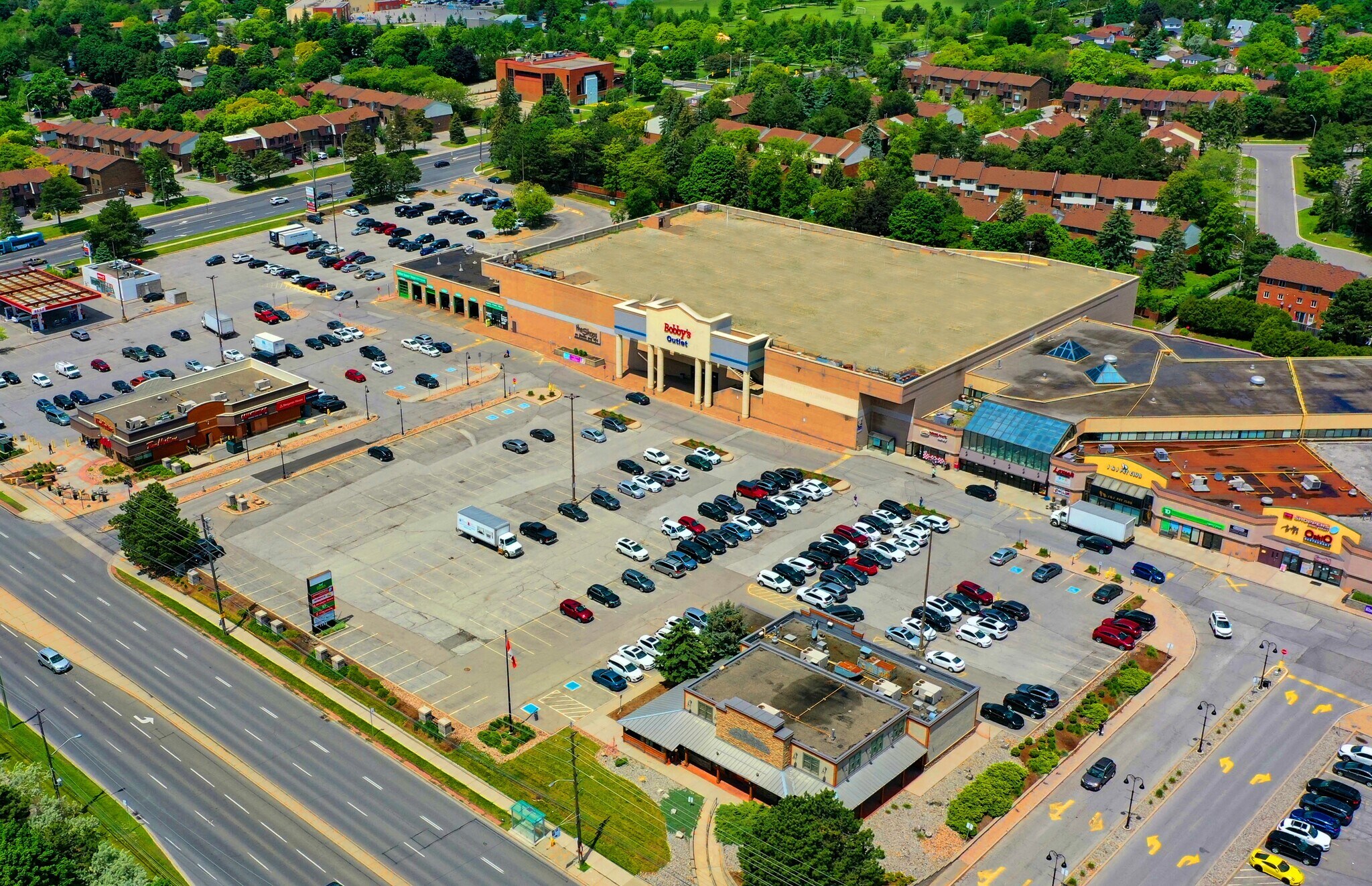 2900 Steeles Ave E, Markham, ON à louer Photo de l’immeuble– Image 1 sur 12