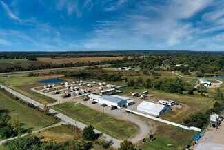 Plus de détails pour 13705 Coalton Rd, Henryetta, OK - Logement à vendre