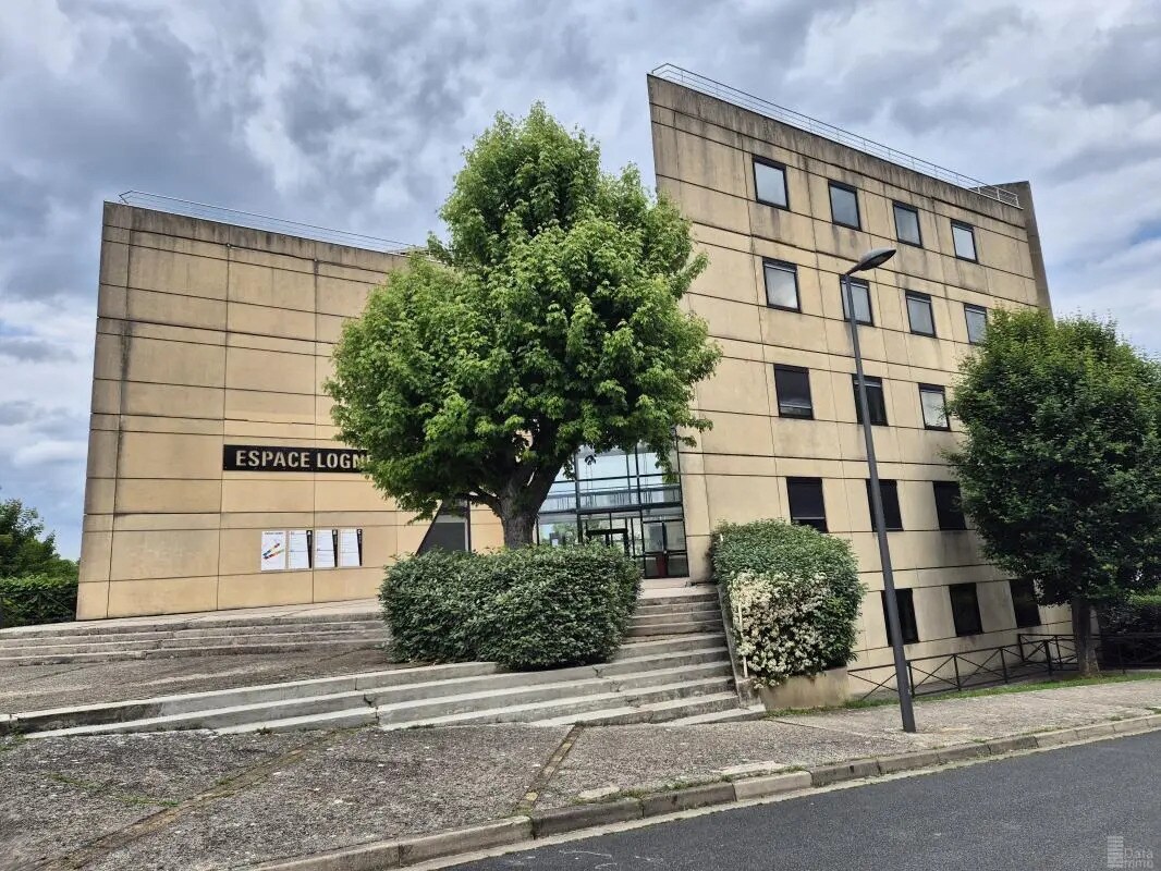 1 Boulevard De La Malvoisine, Lognes à louer Photo de l’immeuble– Image 1 sur 9