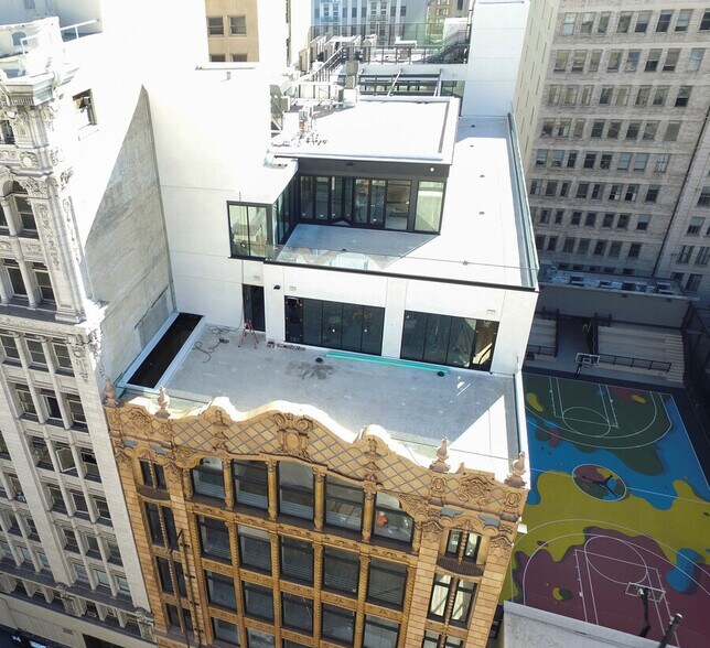 612 S Broadway, Los Angeles, CA à louer - Photo de l’immeuble – Image 2 sur 25