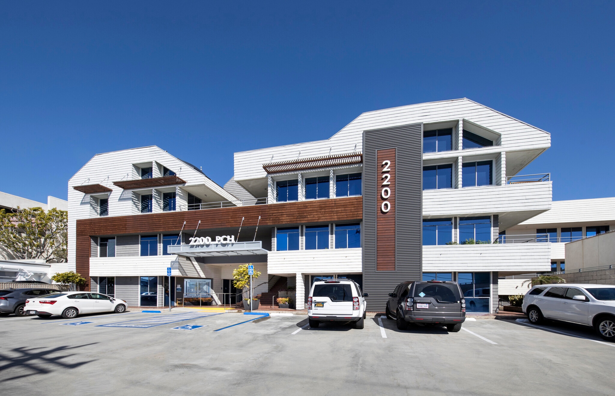2200 Pacific Coast Hwy, Hermosa Beach, CA à vendre Photo de l’immeuble– Image 1 sur 25