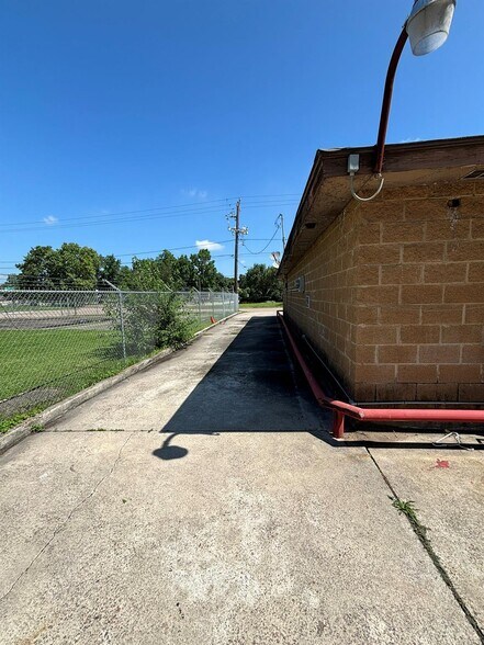3815 Cavalcade St, Houston, TX à vendre - Photo de l’immeuble – Image 2 sur 11