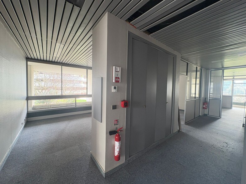 10 Terrasse Front Du Médoc, Bordeaux à vendre - Photo de l’immeuble – Image 2 sur 7