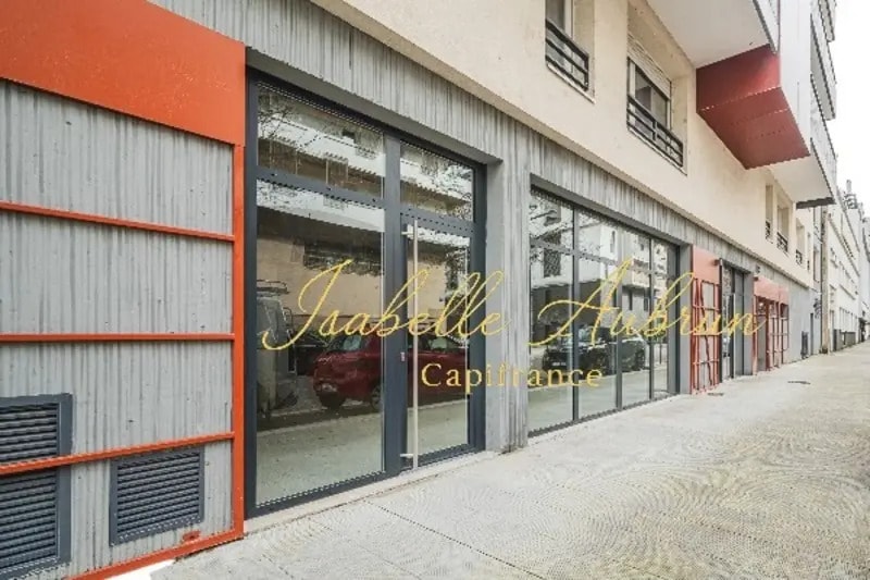 Local commercial dans Grenoble à louer - Photo de l’immeuble – Image 3 sur 4