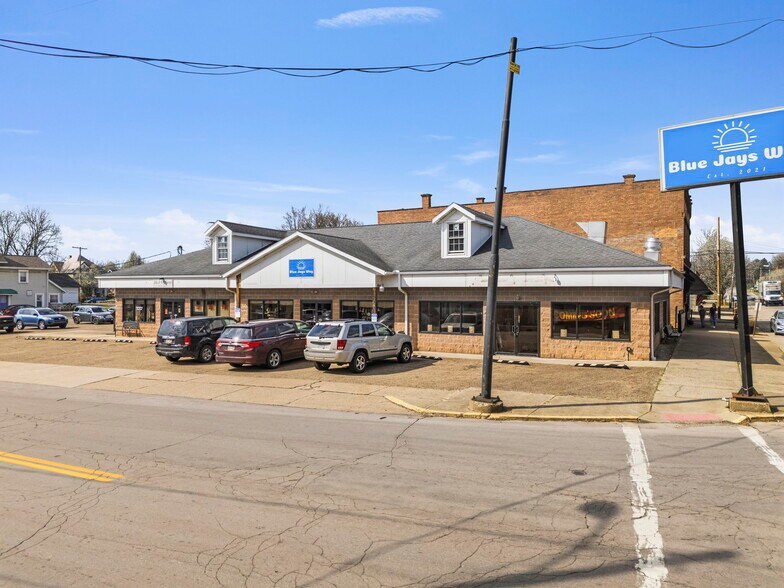 1 Main St N, Navarre, OH à vendre - Photo de l’immeuble – Image 2 sur 7