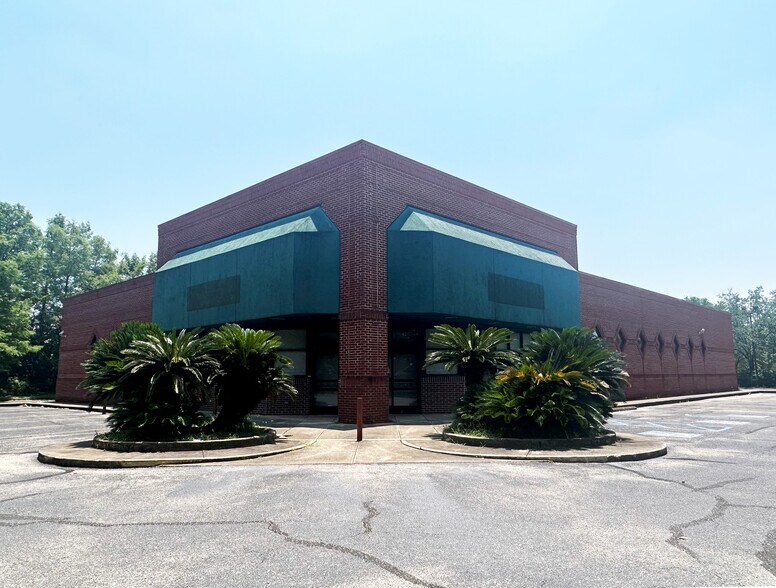 150 S Ann St, Mobile, AL à vendre - Photo de l’immeuble – Image 2 sur 23