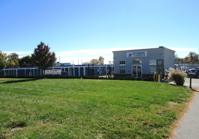 4225 W 62nd St, Indianapolis, IN à vendre - Photo principale – Image 1 sur 1