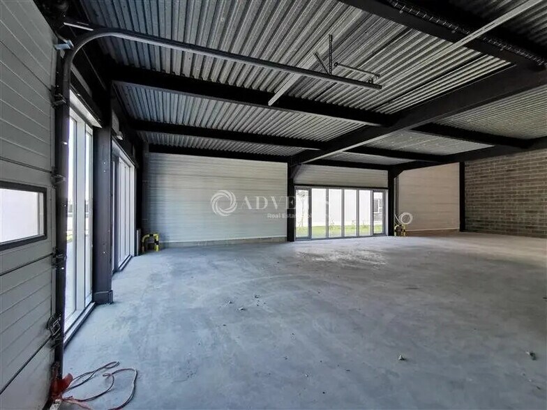 Bureau dans Lesquin à louer - Photo de l’immeuble – Image 3 sur 7