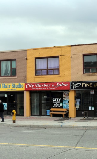 Plus de détails pour 1623 Eglinton Ave W, Toronto, ON - Local commercial à louer