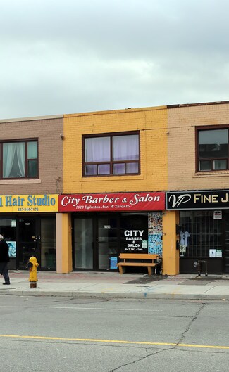 Plus de détails pour 1623 Eglinton Ave W, Toronto, ON - Local commercial à louer
