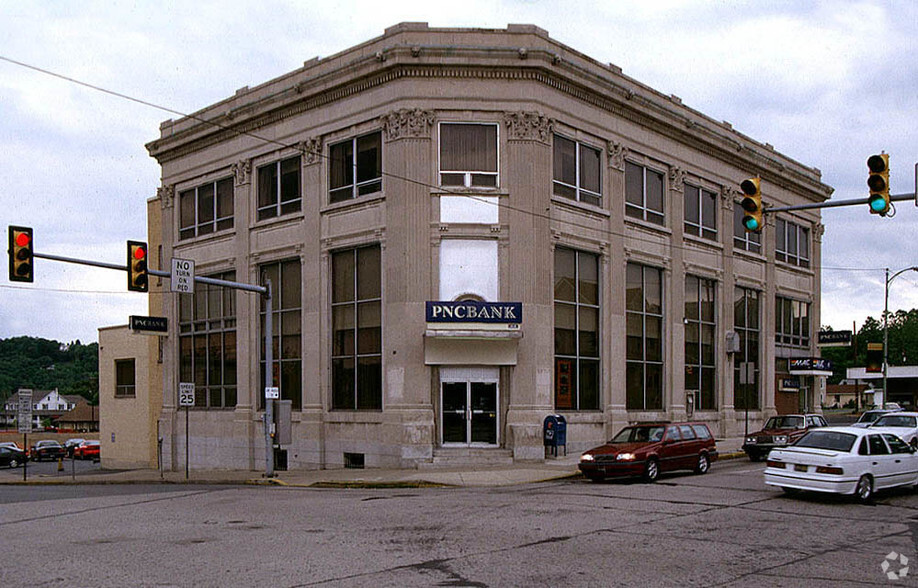 2102 Main St, Northampton, PA à louer - Photo principale – Image 1 sur 9