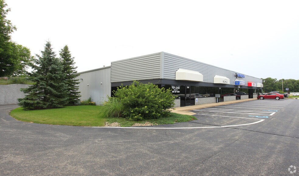 3765-3773 Sky King Blvd, Kalamazoo, MI à louer - Photo de l’immeuble – Image 2 sur 20