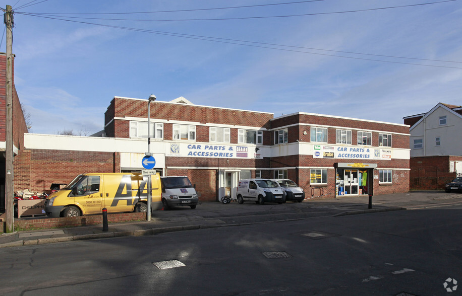 35A Vale Rd, Hove à louer - Photo de l’immeuble – Image 3 sur 3