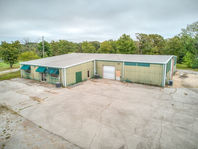 6431 Frankoma Rd, Tulsa, OK à vendre - Photo principale – Image 2 sur 7