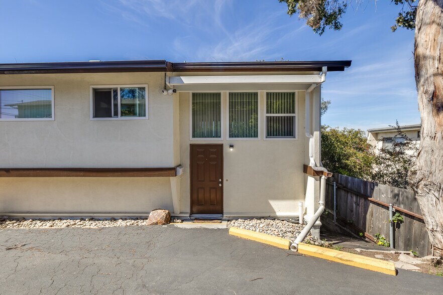 311 Longview Ln, San Luis Obispo, CA à vendre - Photo de l’immeuble – Image 3 sur 26