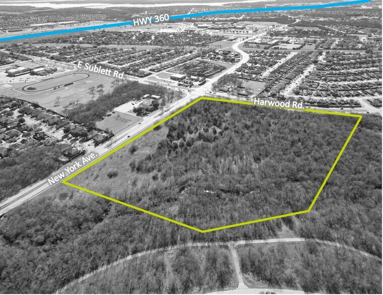 1801 Harwood Rd, Arlington, TX à vendre - Photo de l’immeuble – Image 3 sur 3