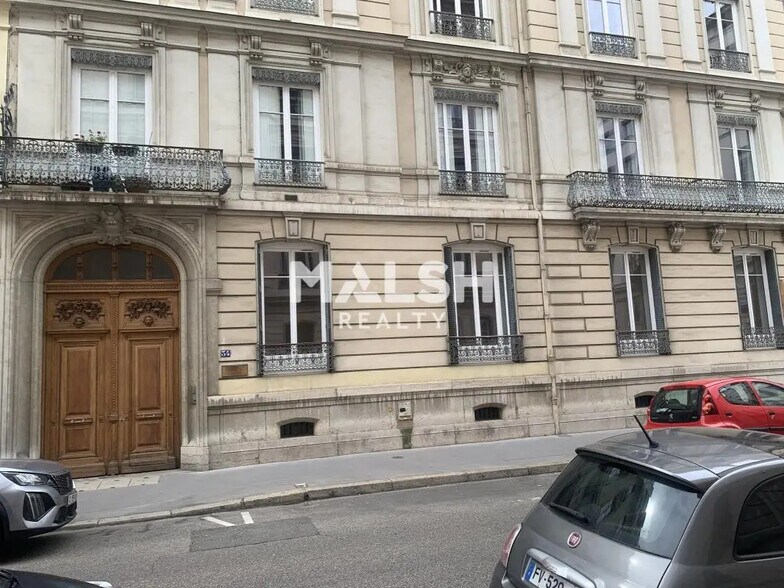 Bureau dans Lyon à louer - Photo de l’immeuble – Image 1 sur 16
