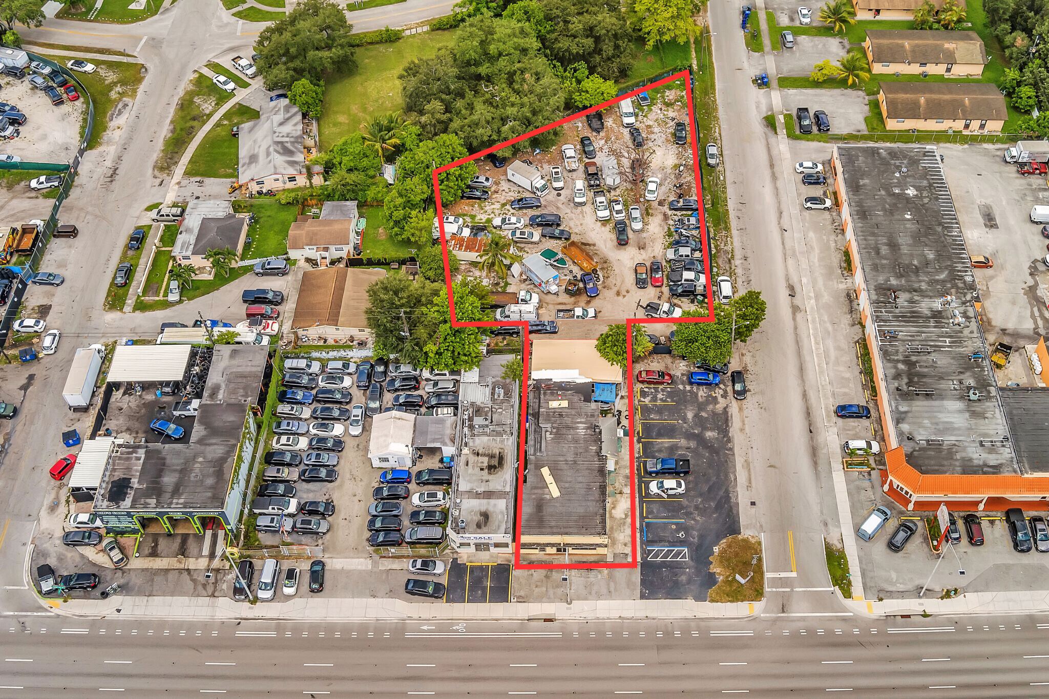 1116-1118 N State Road 7 & Land portefeuille de 2 biens à vendre sur LoopNet.fr Photo de l’immeuble– Image 1 sur 12