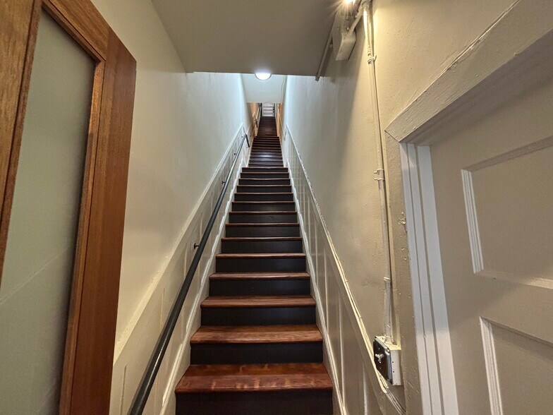 736-738 Grant Ave, San Francisco, CA à louer - Photo de l’immeuble – Image 2 sur 16