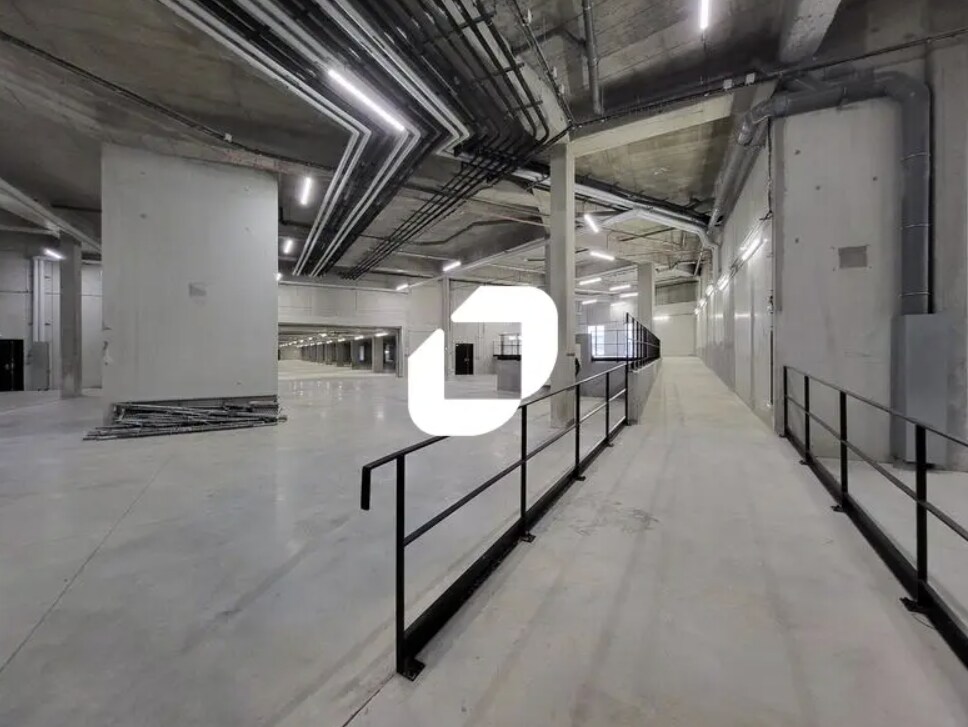 Local d’activités dans Ivry-sur-Seine à louer Photo intérieure– Image 1 sur 8