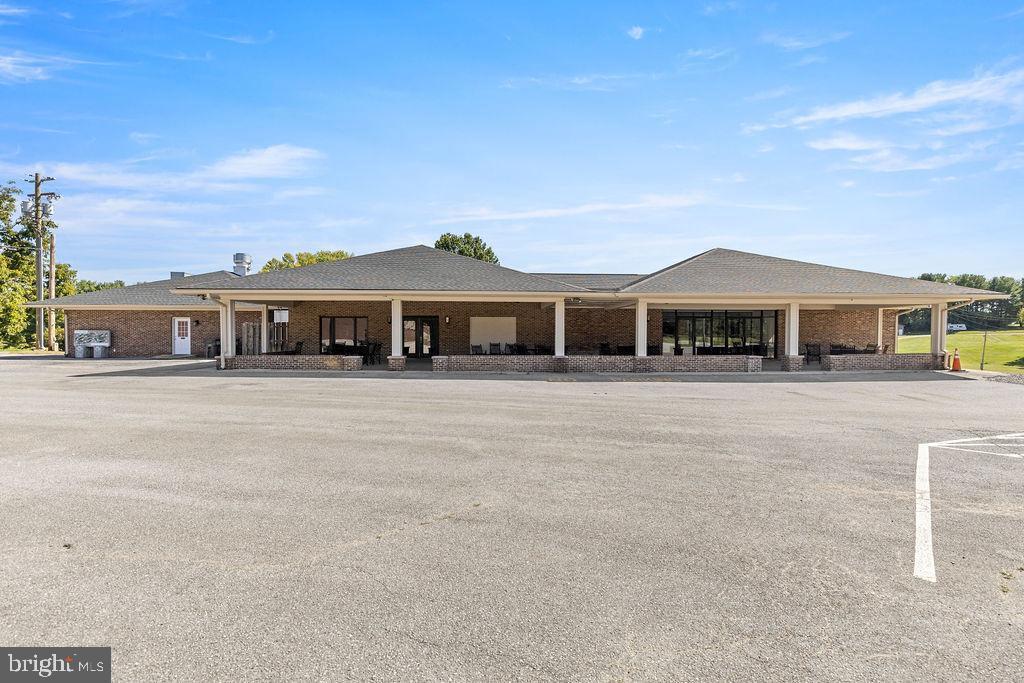 838 Bowling Green Rd, Front Royal, VA à vendre Photo principale– Image 1 sur 7