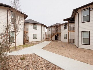 Plus de détails pour 1313 Elm St, Conway, AR - Logement à vendre