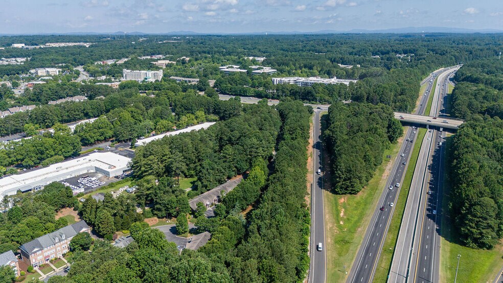 3375 Chastain Gardens Dr, Kennesaw, GA à vendre - Photo de l’immeuble – Image 3 sur 6
