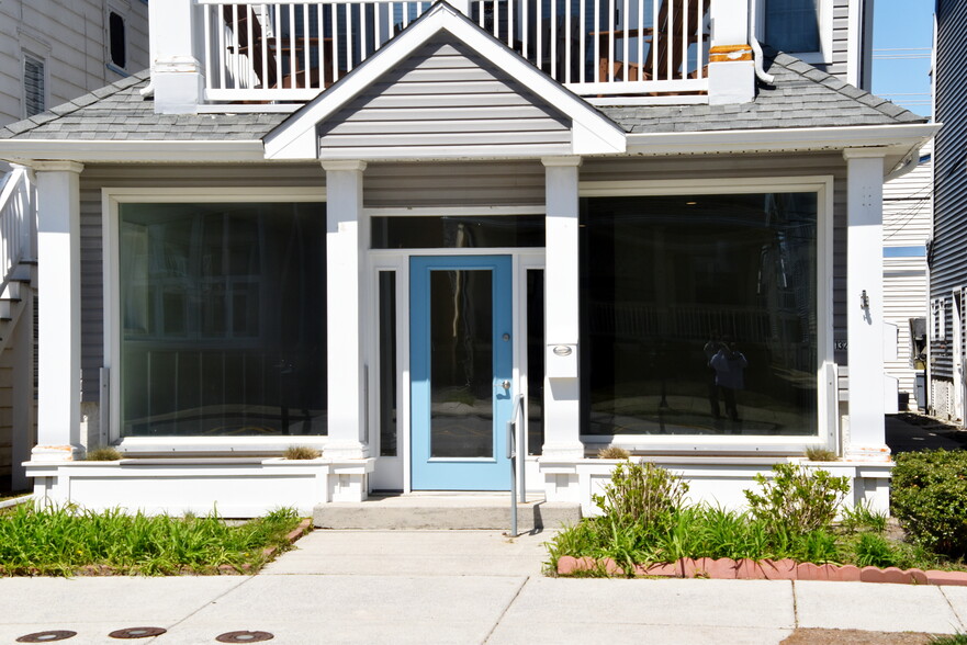 1326 Asbury Ave, Ocean City, NJ à louer - Photo de l’immeuble – Image 2 sur 14