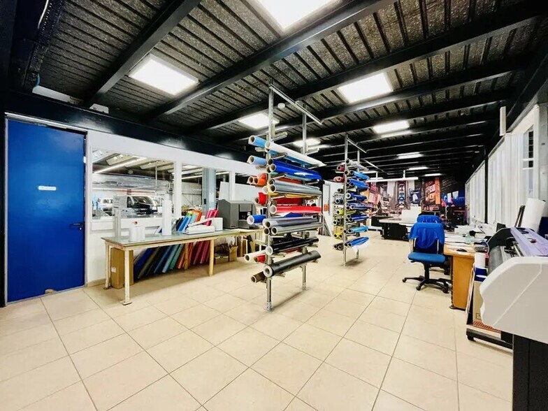 Local d'activités dans Le Havre à vendre - Photo intérieure – Image 3 sur 9