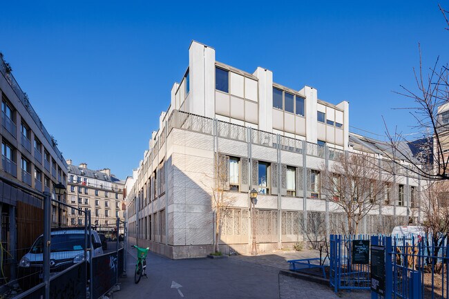 Plus de détails pour 8 Passage Brulon, Paris - Bureau à louer
