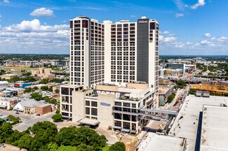 Plus de détails pour 500 E 4th St, Austin, TX - Hôtellerie à vendre