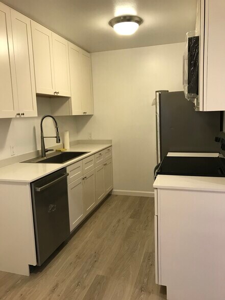 660 Roble Ave, Menlo Park, CA à vendre - Photo intérieure – Image 3 sur 17