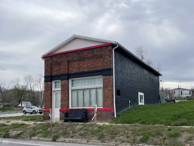 5732 Wall St, Freedom, IN à vendre - Photo principale – Image 2 sur 12