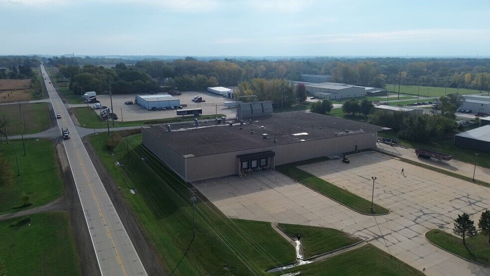 2946 Janet dr, Waterloo, IA à vendre - Vidéo sur l’annonce professionnelle – Image 2 sur 20