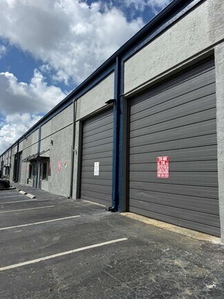Plus de détails pour 2101-2251 SW 59th Ave, West Park, FL - Différents types d’espaces à louer