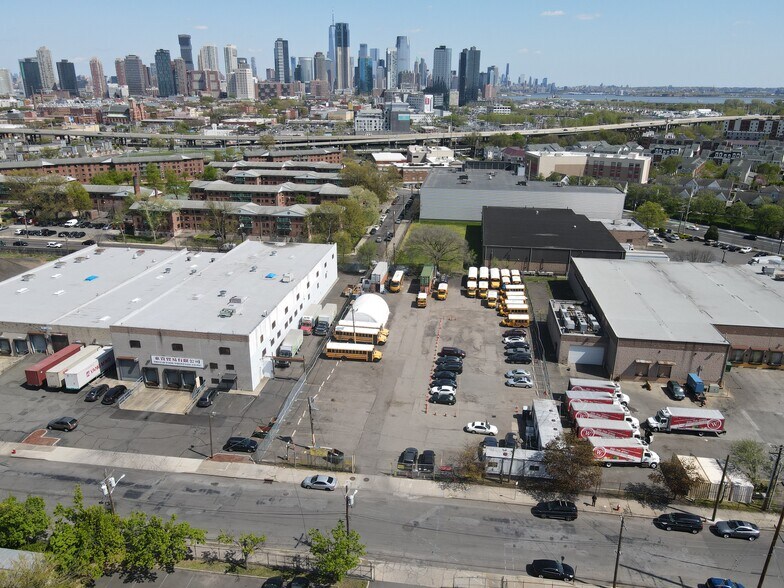 125 Amity St, Jersey City, NJ à vendre - Aérien – Image 3 sur 4