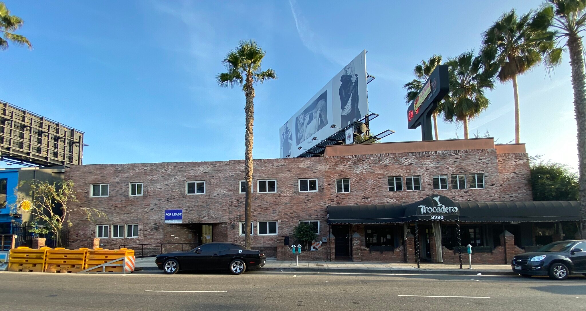 8272-8280 W Sunset Blvd, West Hollywood, CA à louer Photo principale– Image 1 sur 12