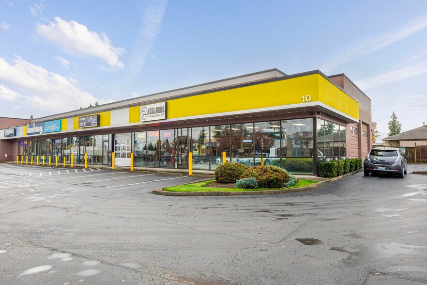 10 SE Everett Mall Way, Everett, WA à louer - Photo de l’immeuble – Image 1 sur 16