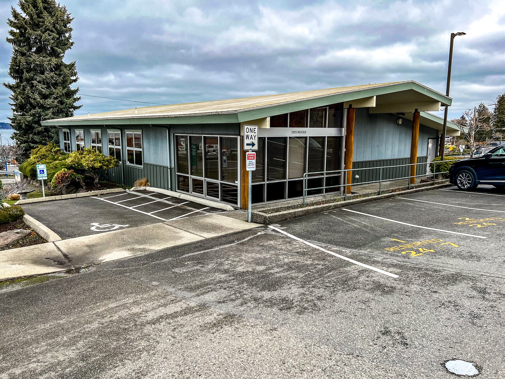 202 Lincoln Ave, Mukilteo, WA à vendre Photo principale– Image 1 sur 7