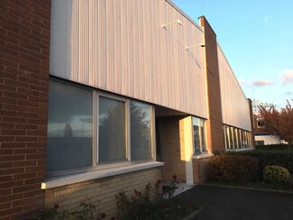 Plus de détails pour Bureau, Local commercial à louer